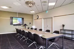 Spejlstuen med skærm