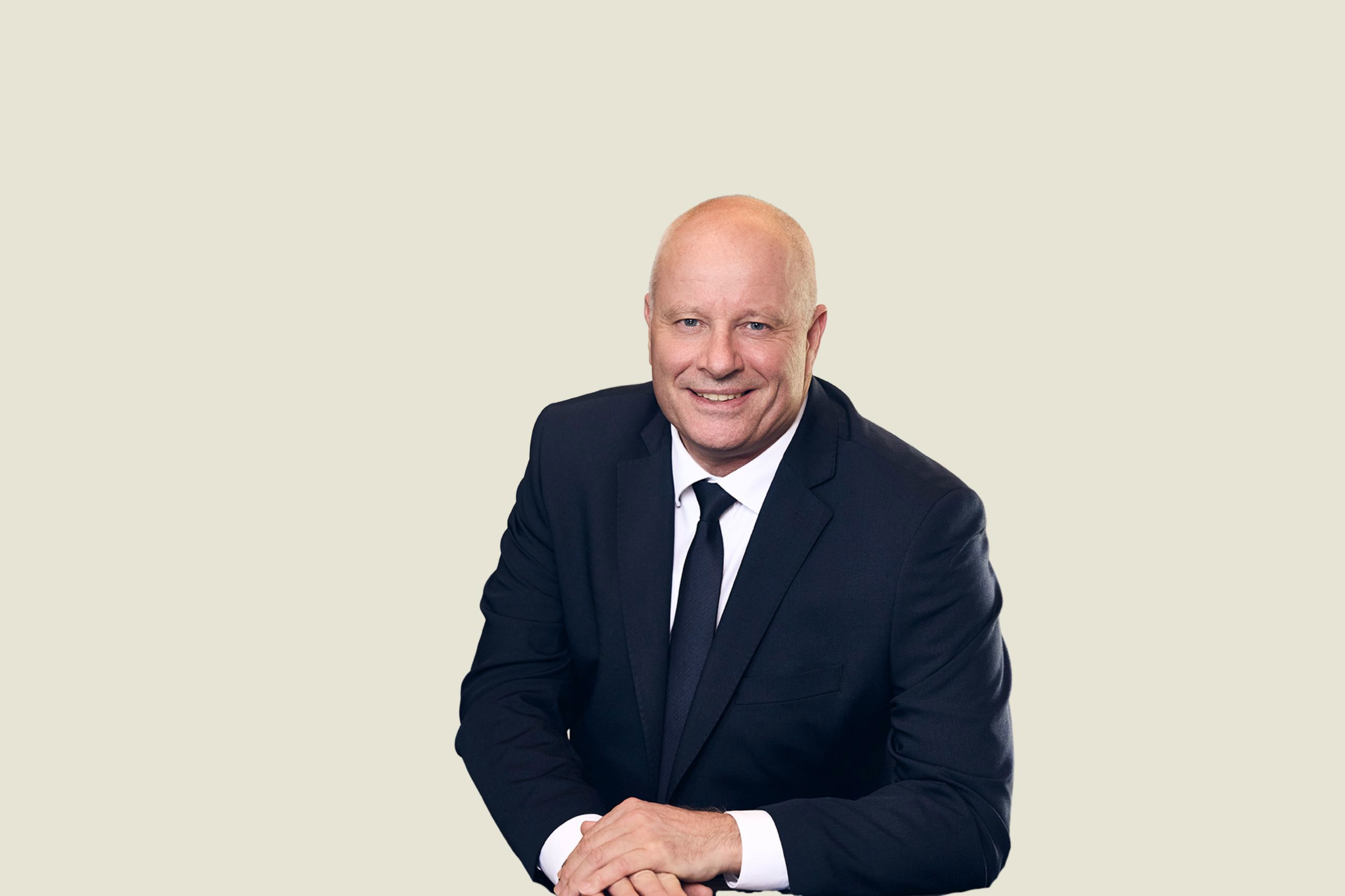 Niels, Salg og marketing