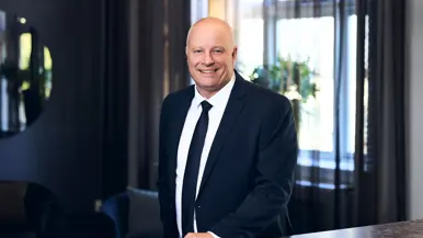 Niels Ravn Eriksen, salg og marketing chef